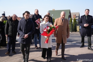 Uroczystości przy Głazie Pamięci w Powierciu